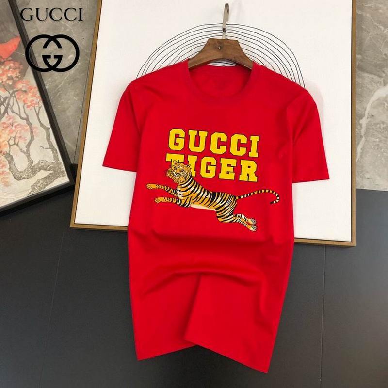 Gucci Men's T-shirts 51